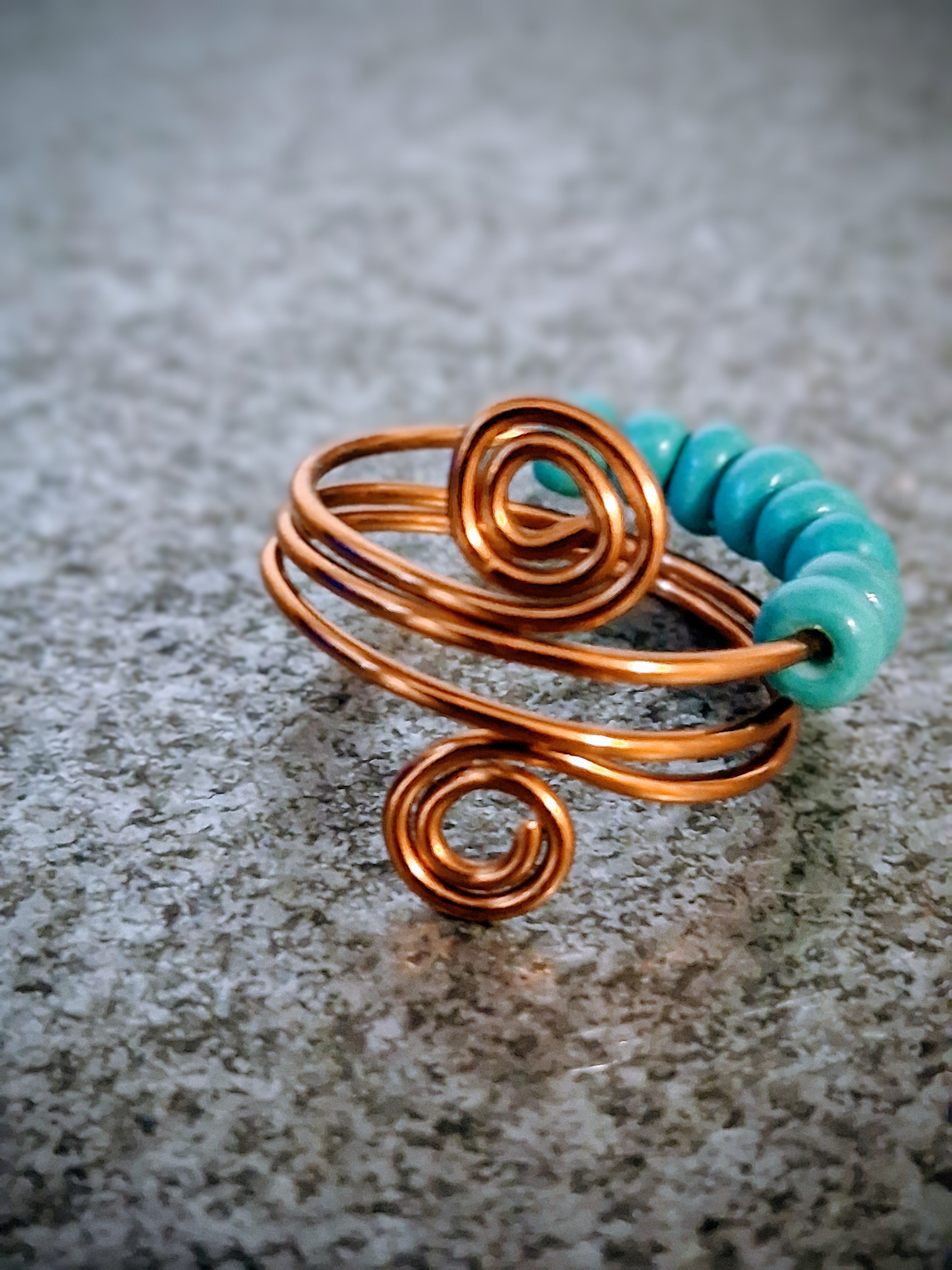 Handmade Copper Spinner Ring with Turquoise Colour Beads – Fidget Ring for Calm