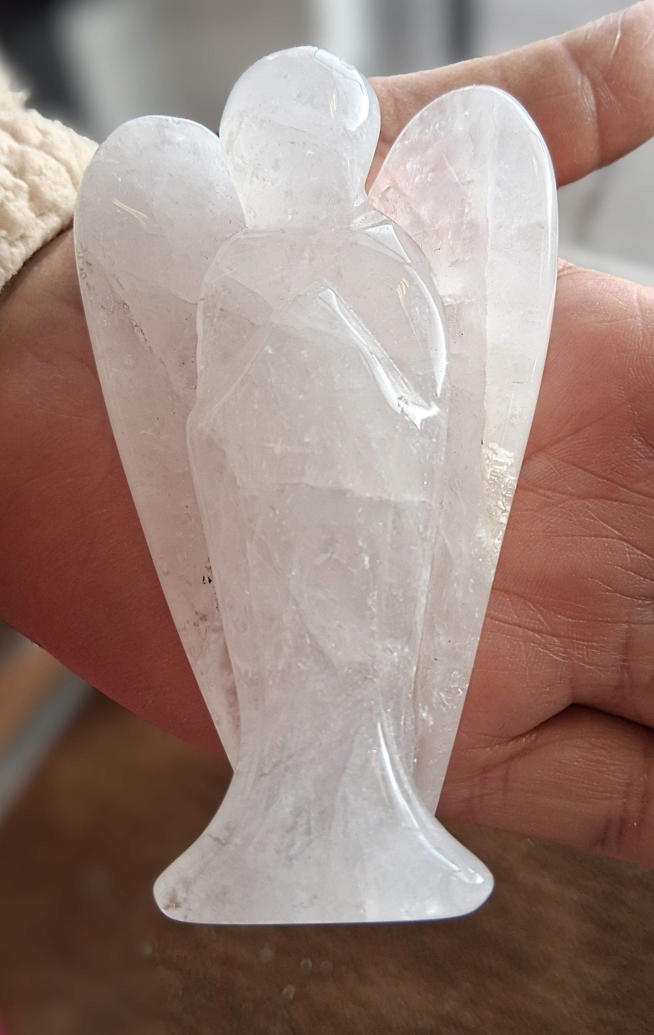 Clear Quartz Angel – 10cm Carved Crystal Figurine, Healing Energy & Protection