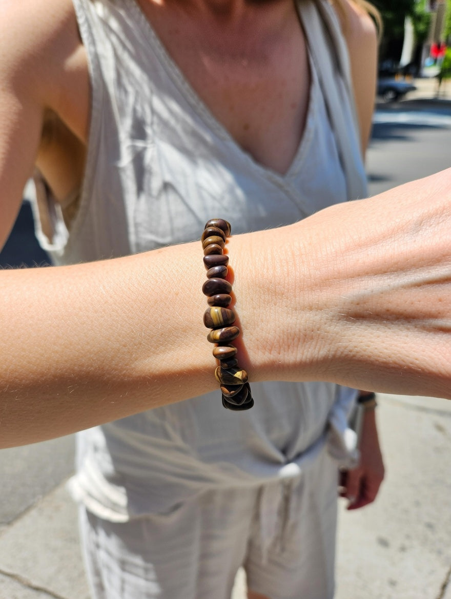 Tiger’s Eye Chip Bracelet – Good Luck & Clear Direction